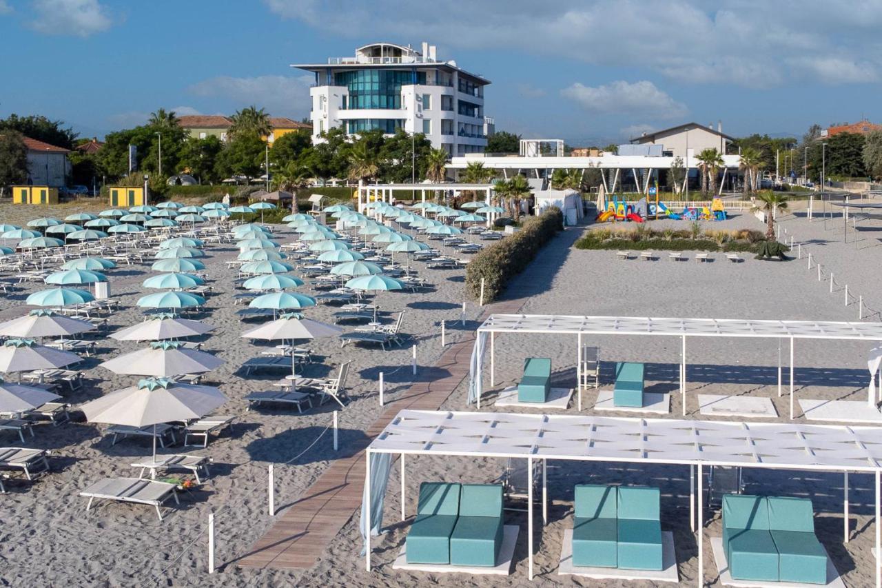 Blu Suite Resort Bellaria-Igea Marina Zewnętrze zdjęcie